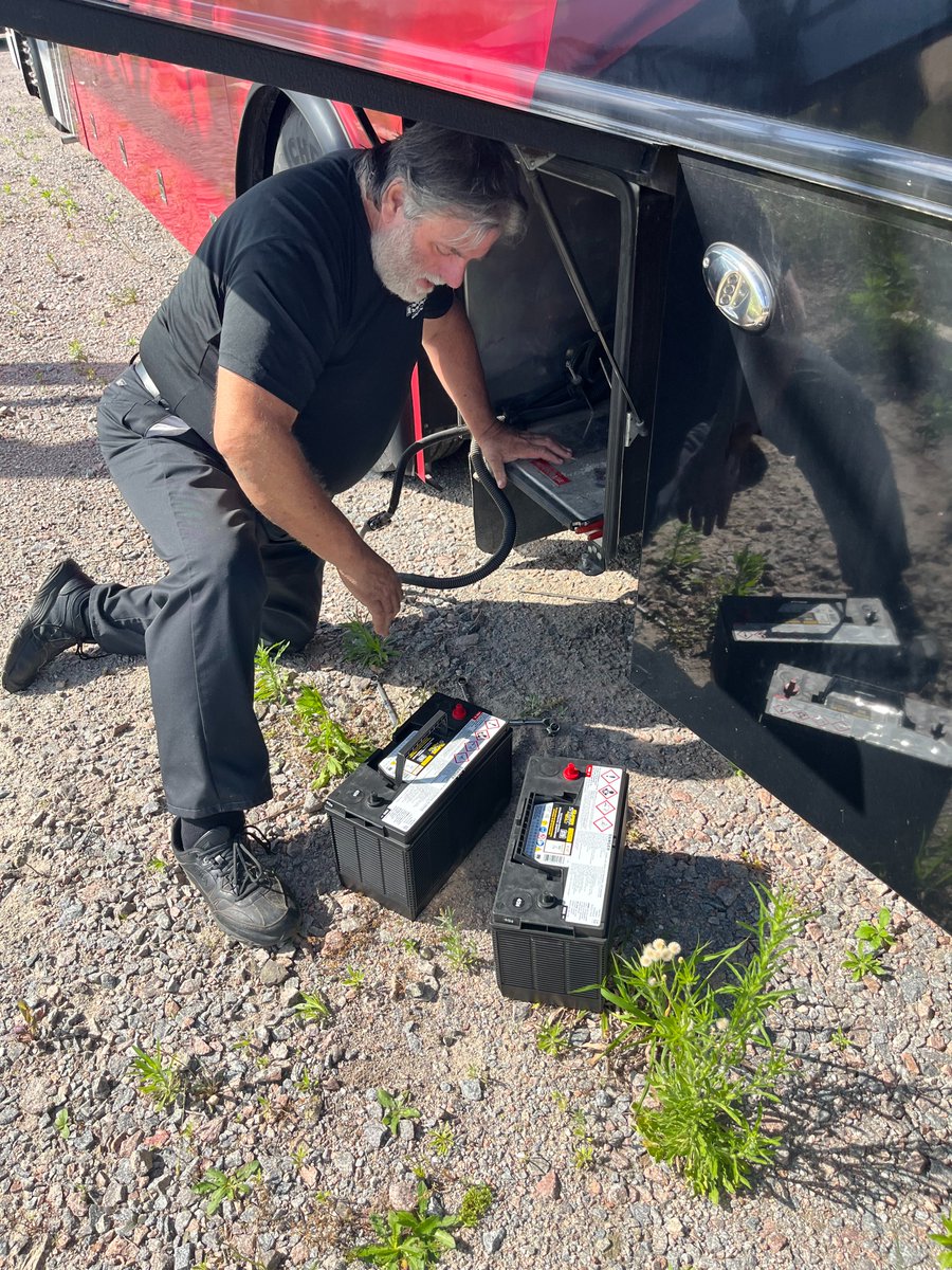 After a little bit of battery trouble, the Palmetto LEADER is en route to Hartsville!  Free wills clinic and review from 1-4pm today at 108 Cargill Way!