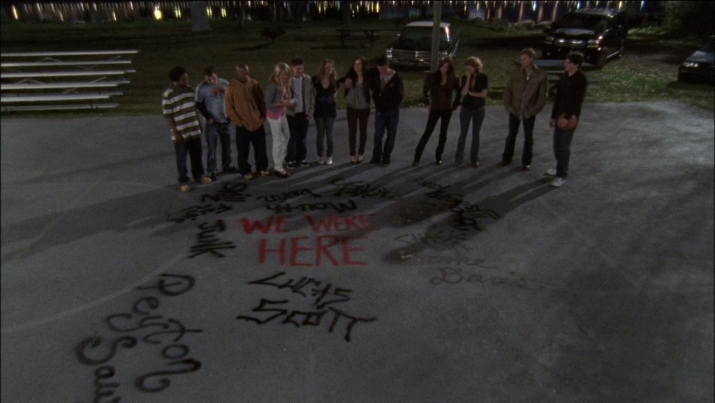 I NEED TO LIVE IN TREE HILL!!!!