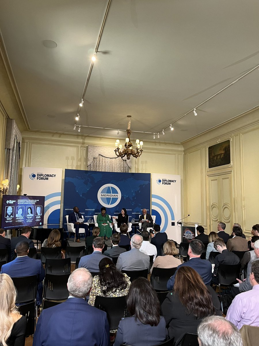 Yesterday our Ambasador @AmbMukantabana joined @DepSecStateMR Amb. Richard Verma and @NASA Deputy Administrator @Astro_Pam at @MeridianIntl 2024 Meridian #SpaceDiplomacy Forum to discuss the New Space Economy for Emerging Spacefaring Nations. Congratulations @FrankJusticeMIC