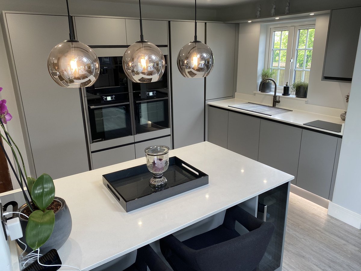 KB Kitchens & Interiors tweet media