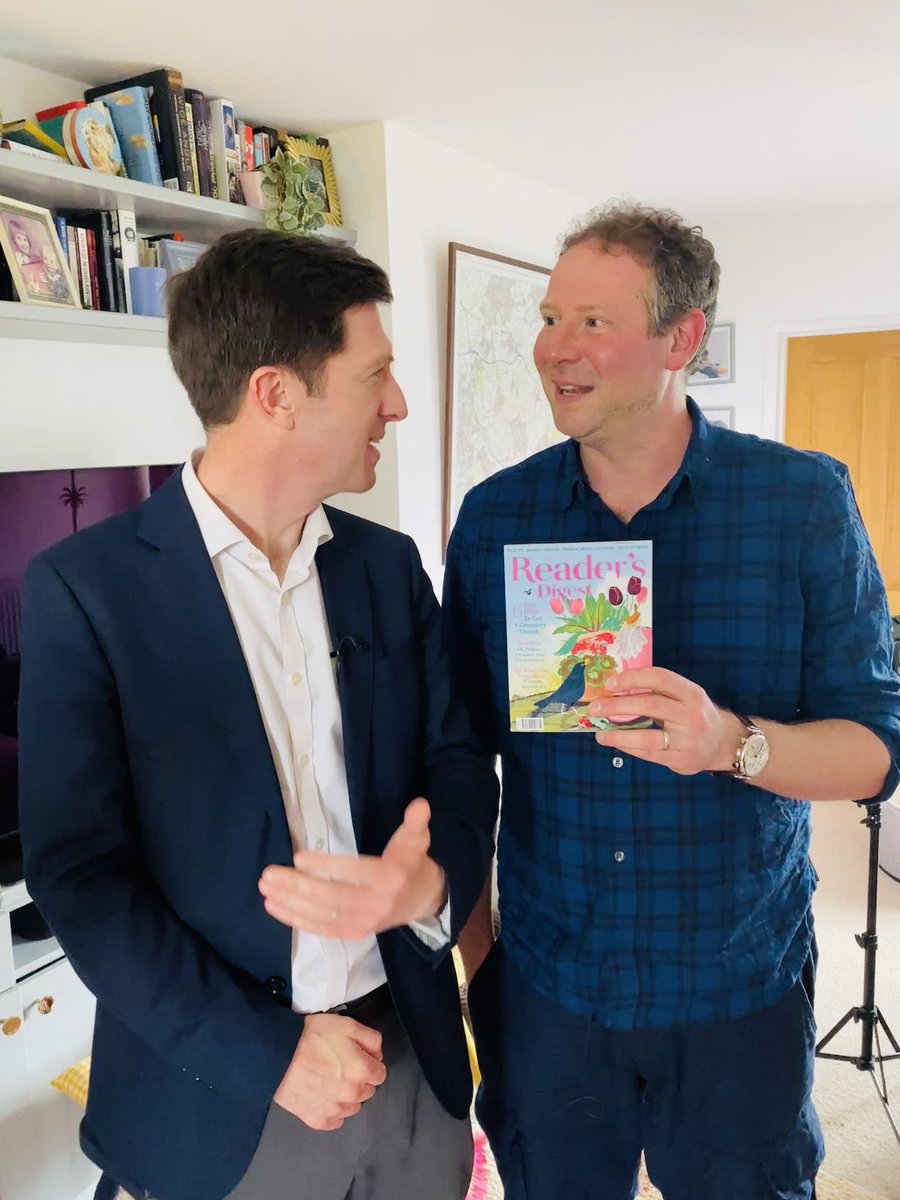 ... Not every day I have ITV News in my house! Talking to @MarkDMcQuillan for the evening news about the end of Reader's Digest