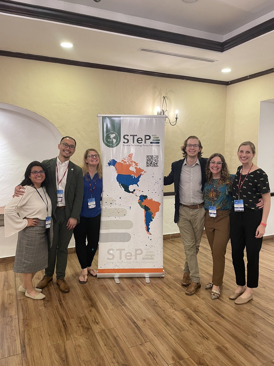 🧵Grateful for the amazing time at @IAI_news #STeP Leadership Conference in Antigua, Guatemala 🇬🇹

✔️Gave a talk on #ScienceCommunication, social media, & personal branding

✔️Presented my work as a fellow at @uvggt @Countdown_LATAM event on #climatechange #health #publicpolicy