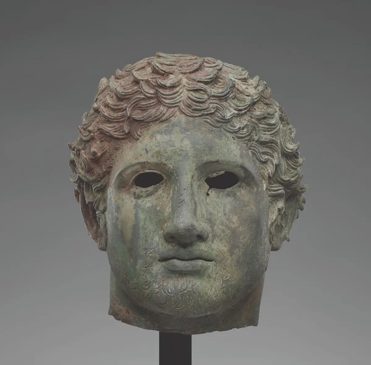 Getty Museum restitutes ancient bronze head to Turkey. buff.ly/4aXYk2q