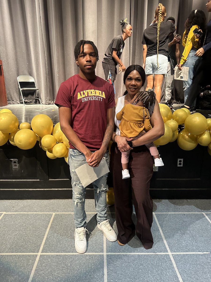 1000% committed!! GoGoldenWolves💛❤️ 
 #DecisionDay