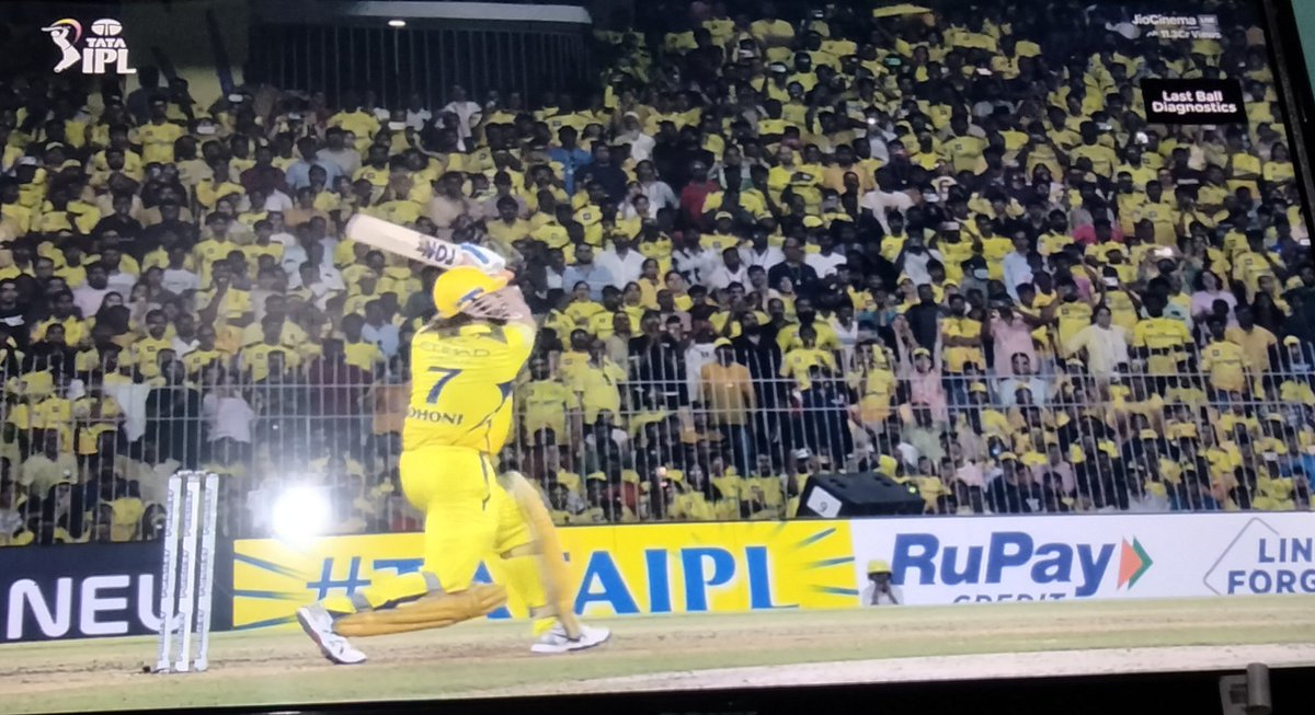 Into The Crowd It Goes 🏏 #CSKvsPBKS #CSKvsPBKS #PBKSvsCSK #PBKSvCSK #IPL2024 #IPLOnStar #CSK #ChennaiSuperKings #Yellove #WhistlePodu #MSDhoni #MSDhoni𓃵 #Dhoni #MSD #CaptainCool #Mahi7781 #ThalaDhoni #Thala #DhoniForever