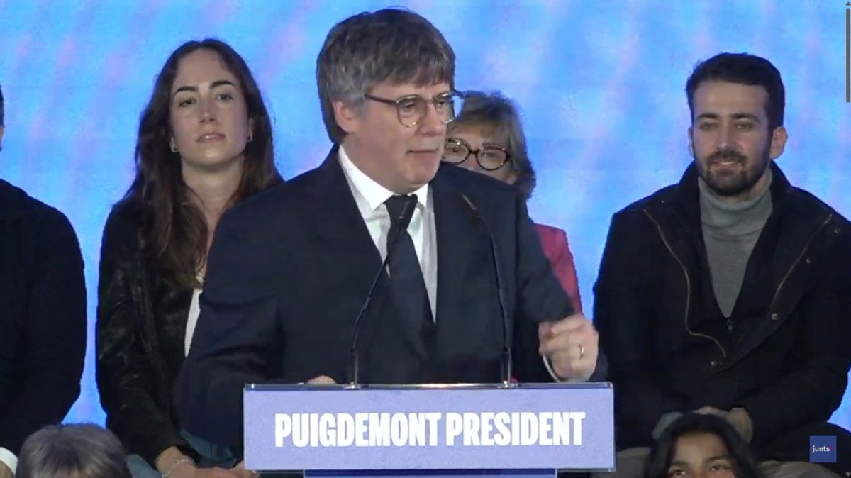 La tria és clara: o avancem com a país i com a Nació lliure i independent, o reculem com a regió i ens enfonsem amb aquesta Espanya que sempre busca aigualir els catalans. No hi ha volta de fulla. #PuigdemontPresident