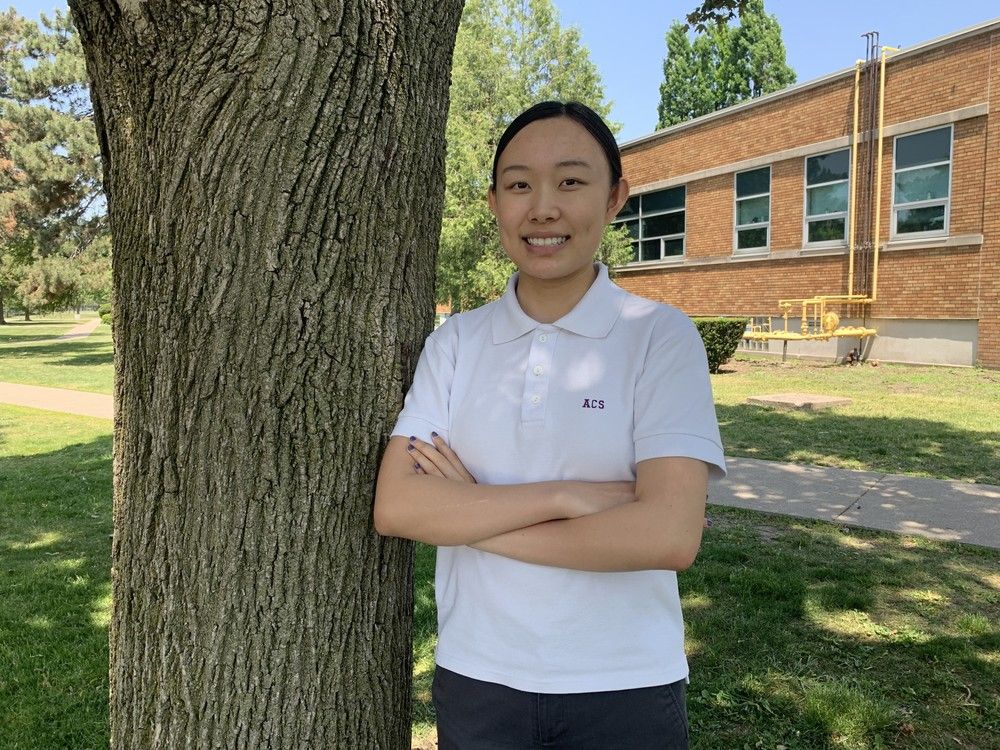 #Flashback to when 2023 @McGillU #SchulichLeader Kini Chen was featured in the @TheWindsorStar – Check out the awesome article here: tinyurl.com/4ku9e5jc #2023SchulichLeaders #LeadersGonnaLead #STEM #Science #Technology #Engineering #Math