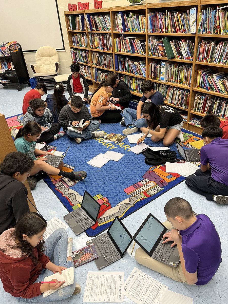 After their final STAAR, 5th grade is busy researching their historical figures for their book project that they will present at the Perales Literacy Fair. @PeralesESchool @PrincipalJorgeM @BeaLoMacias @MarissaLiteracy