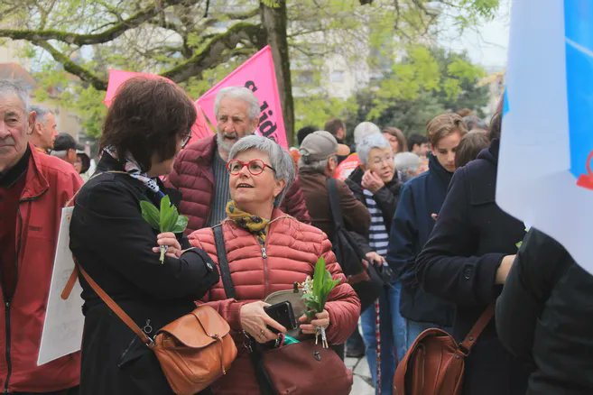 #Vichy Près de 150 personnes se sont rassemblées ce matin pour célébrer la traditionnelle fête des travailleurs. ▶️lamontagne.fr/vichy-03200/ac…