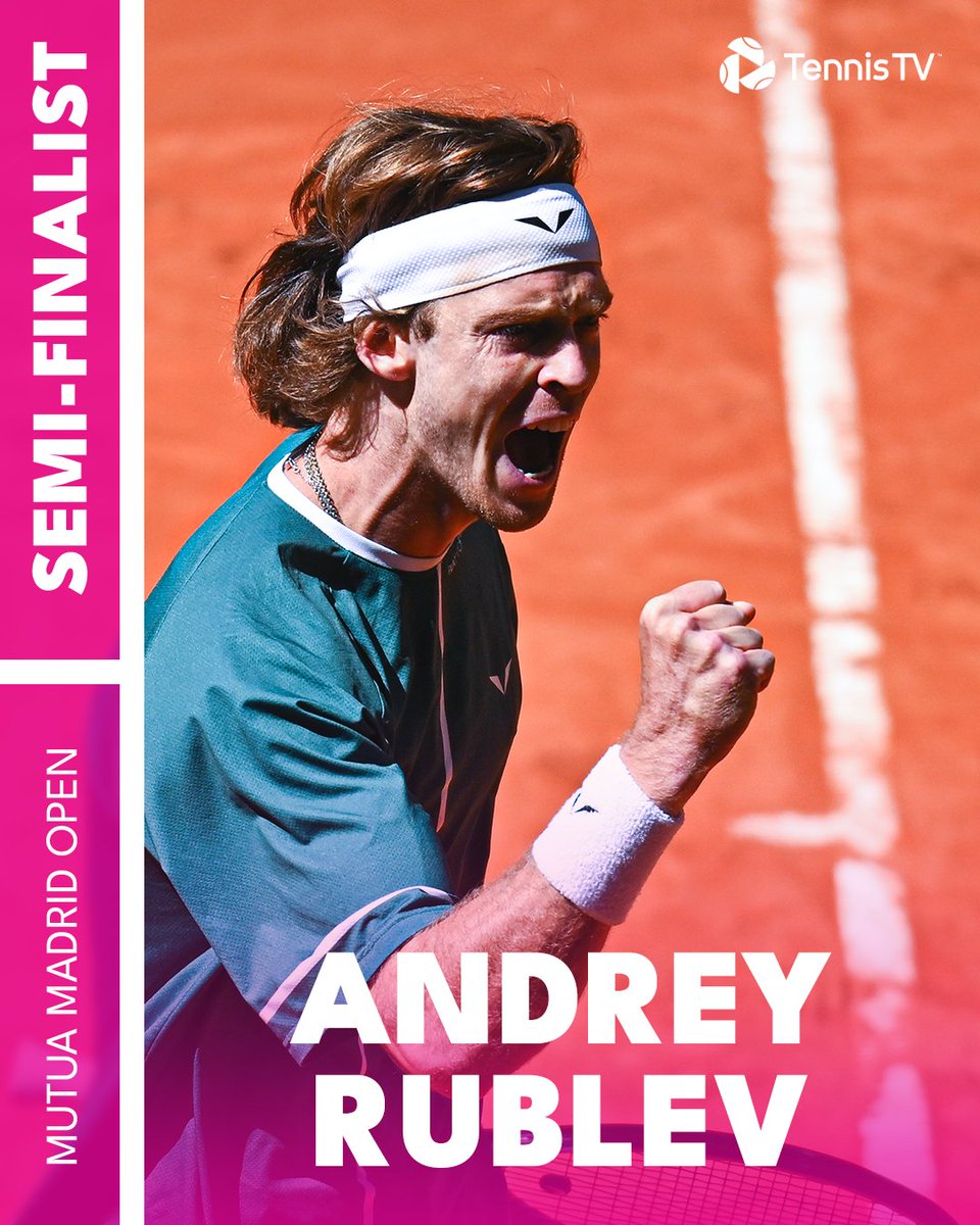 God Mode Andrey 😮 @AndreyRublev97 is near flawless to defeat Alcaraz 4-6 6-3 6-2 and end the Spaniard's #MMOPEN winning streak!