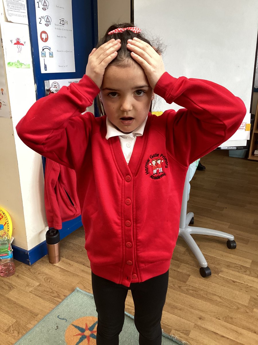 How does Sonny feel knowing he can’t find his homework? We took part in a freeze frame to explain. Children used emotional, worried, anxious, guilty and many more with great reasons too. #harrowgateacademy #harrowgateenglish <a href="/clpe1/">CLPE</a> <a href="/HGPAMrDalton/">Mr Dalton</a>