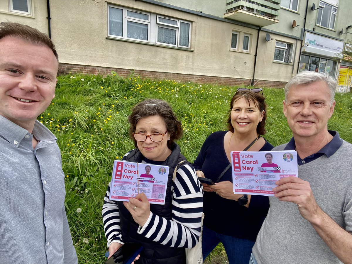 Third session of today, with the fantastic @CarolNeyx our candidate for Southway ward. Will this be another Lab GAIN tomorrow? @PlymouthLabour