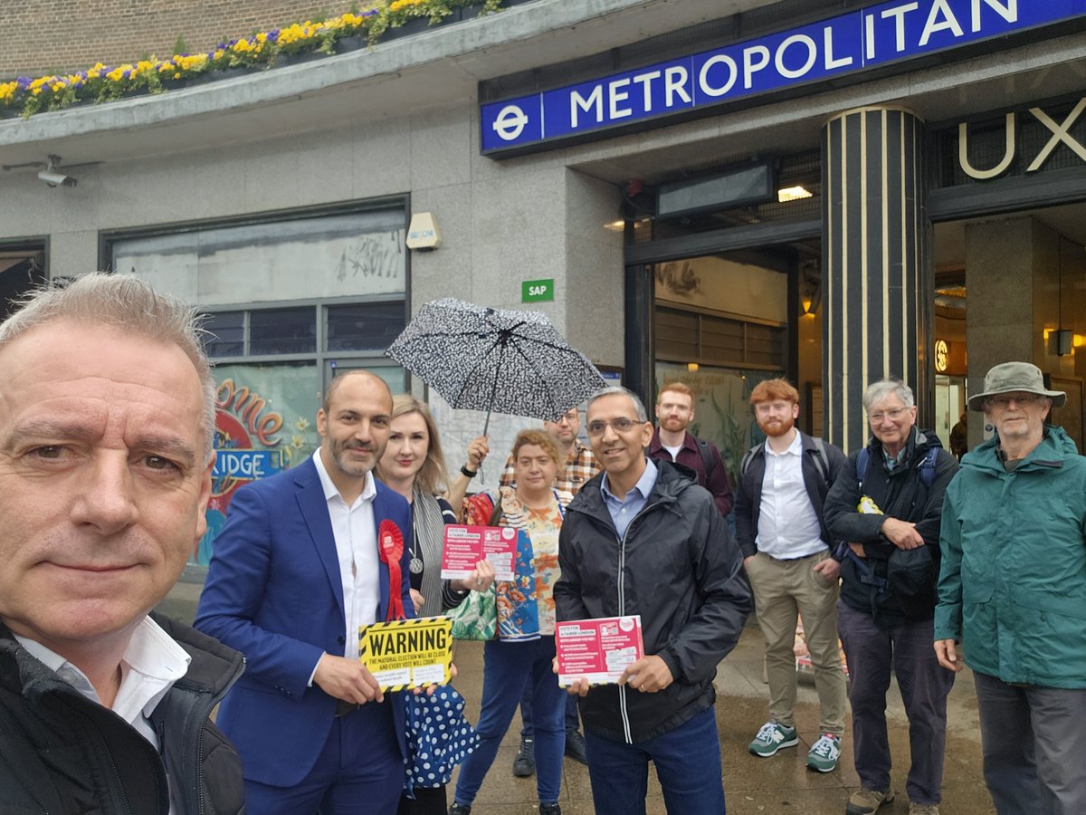 Good to be out on the doorstep with an old friend @BassamMahfouz who is standing to be the Ealing and Hillingdon Assembly Member. Great to catch up with @DannyBeales too . Vote Labour May 2nd ✊🏻 🌹