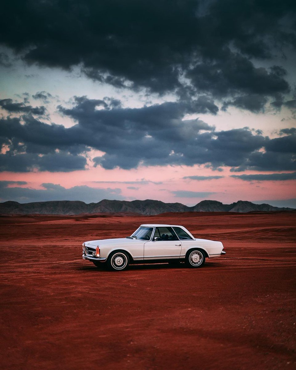 ParmaPini's tweet photo. 280SL Pagoda
Credit: stephan_bauer
#carswithoutlimit #drivevintage #driveclassics #getoutanddrive #carlifestyles #vintagecarsdaily #pagoda https://t.co/OFzuPBm63j