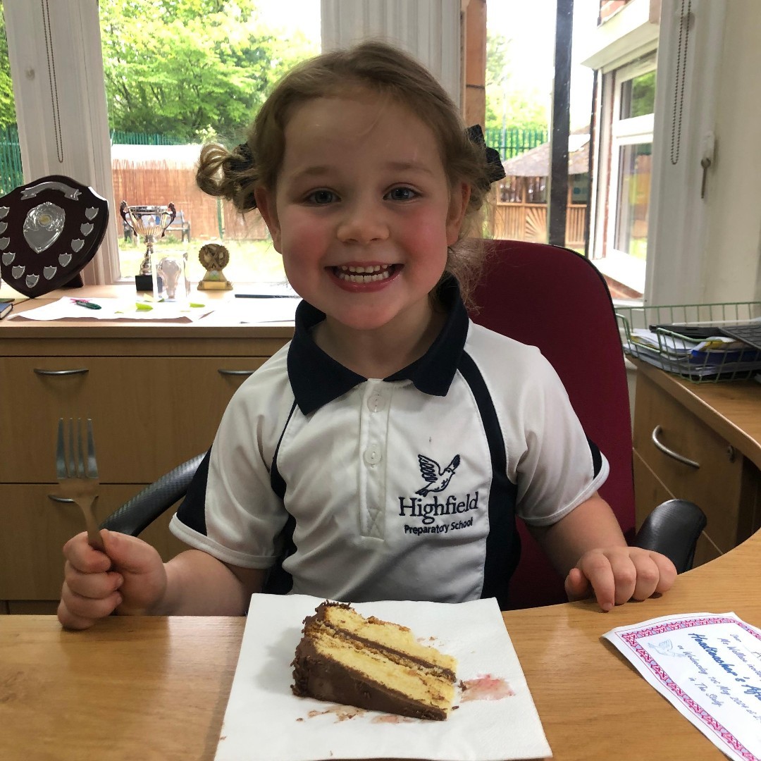 I had the privilege of sharing Headteacher's tea with this cheeky lot this afternoon! Thank you girls and of course our wonderful catering staff for another delicious cake! @thepollenpartnership @chatsworthschls