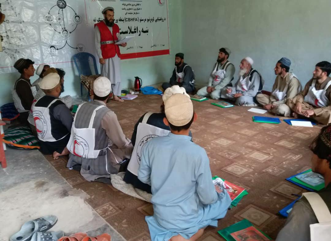 Today Wednesday, on 22nd Shawwal, Afghan Red Crescent arranged one-day workshop on first aid to 15 volunteers in Bati Kot district, Nangarhar province.
