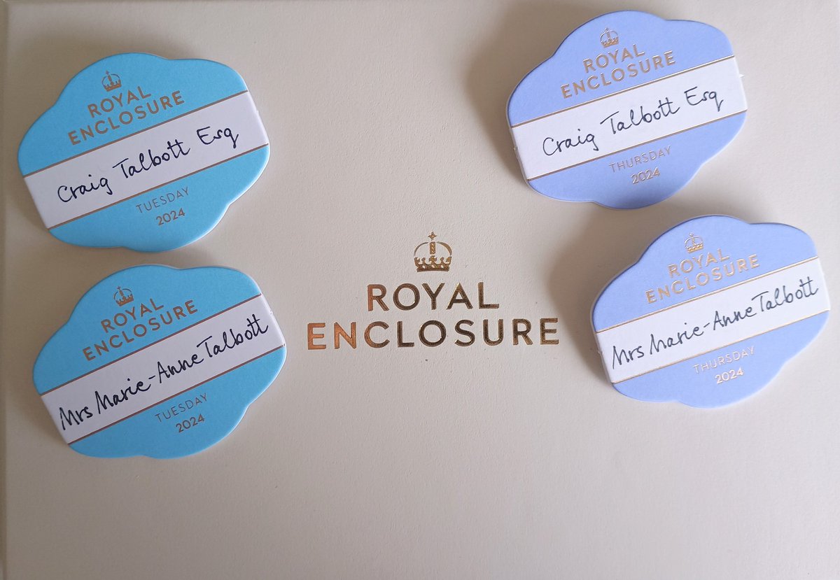 When these arrive it means I need to finish my own two pieces of millinery ,Not long to go now.x
#Royalascot