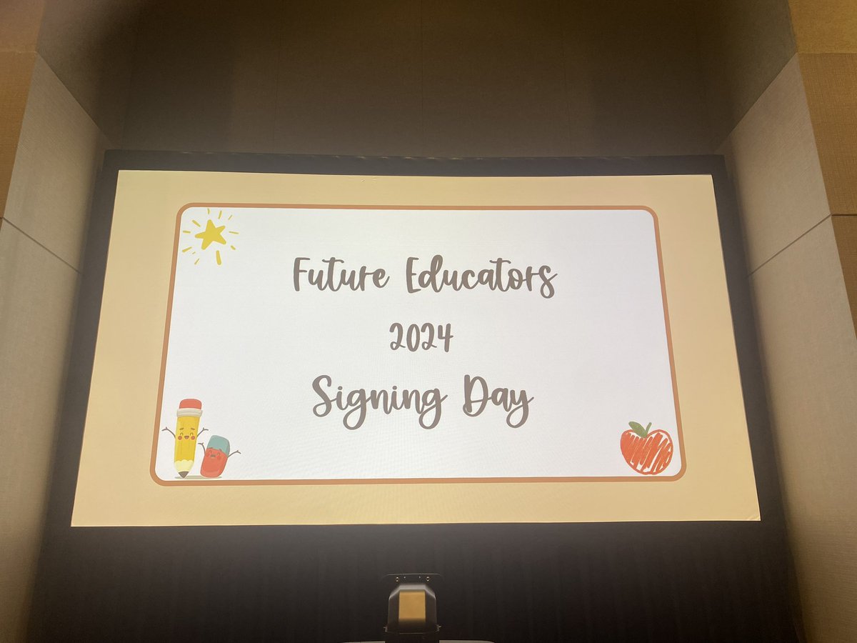 Seniors from Teaching & Training and our Early Learning Program signed their letters of intent last night! Congrats, Class of 2024 🎉 see you back in @CyFairISD in a few short years!