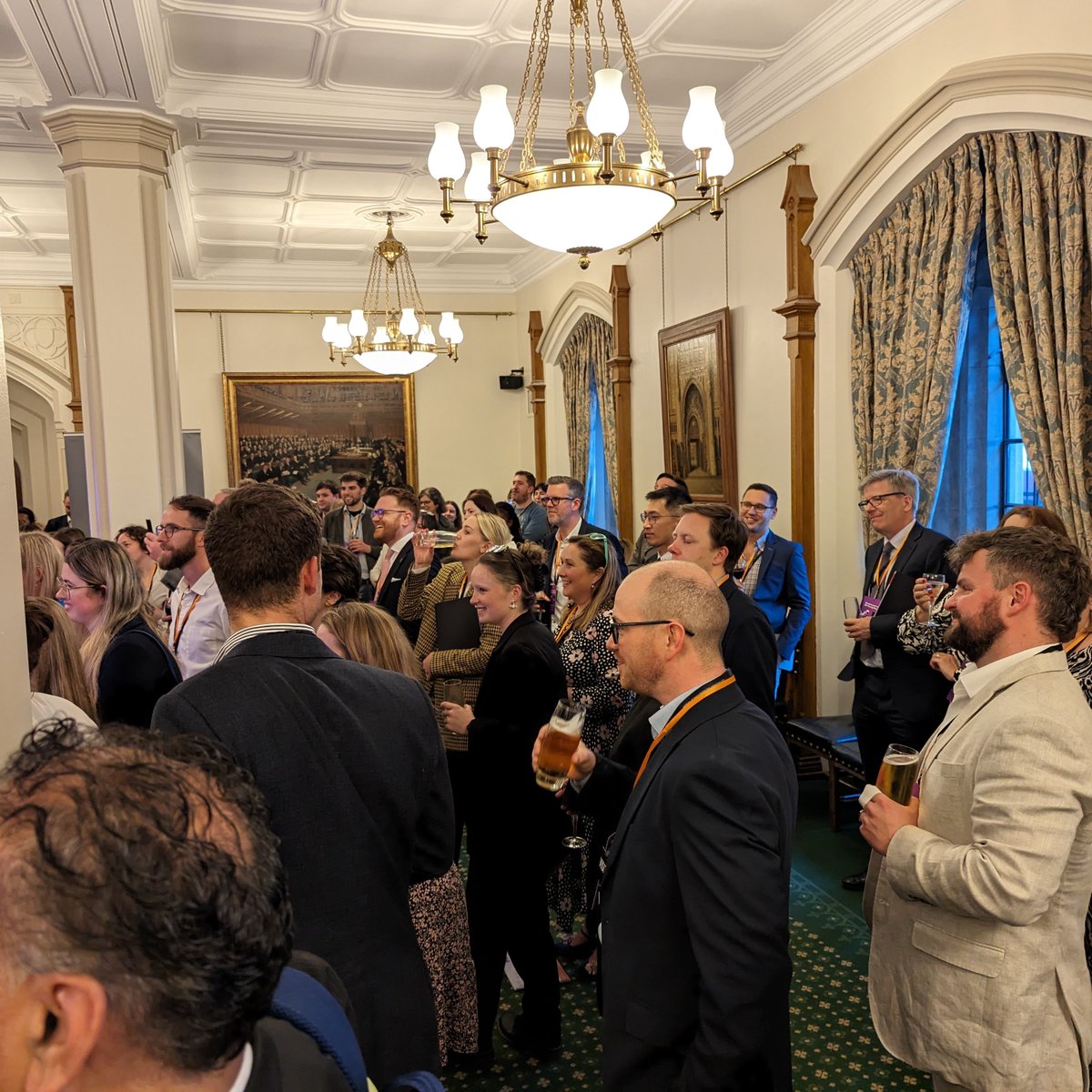 We had a great time last night at the launch our new report Enrichment and Education. Thanks to @wendychambLD, Minister @StuartAndrew and Shadow Minister @LilianGreenwood for their support. Read more: wearencs.com/sites/default/… #YPEnrichmentMatters @DofE @TheCfEY @UKYouth