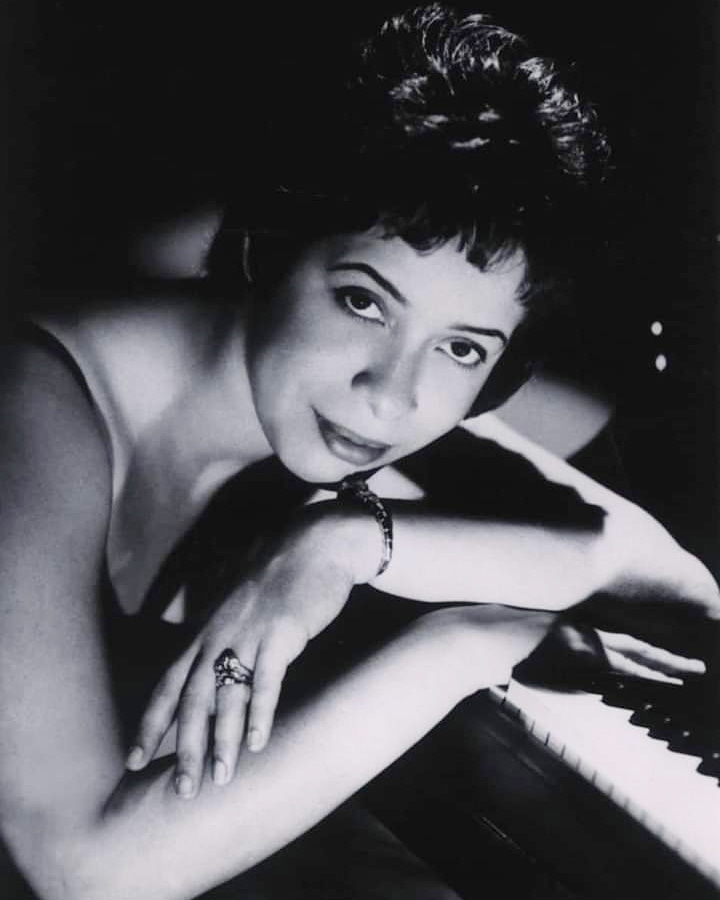 On this day in 1934 #jazz #vocalist/#pianist #ShirleyHorn was born.

#piano #vocals #keys #singing #jazzpiano #song #jazzpianist #sing #pianoplayer #singer #pianoplayers #songs #jazzsinger #jazzvocals #jazzsingers #jazzvocalist