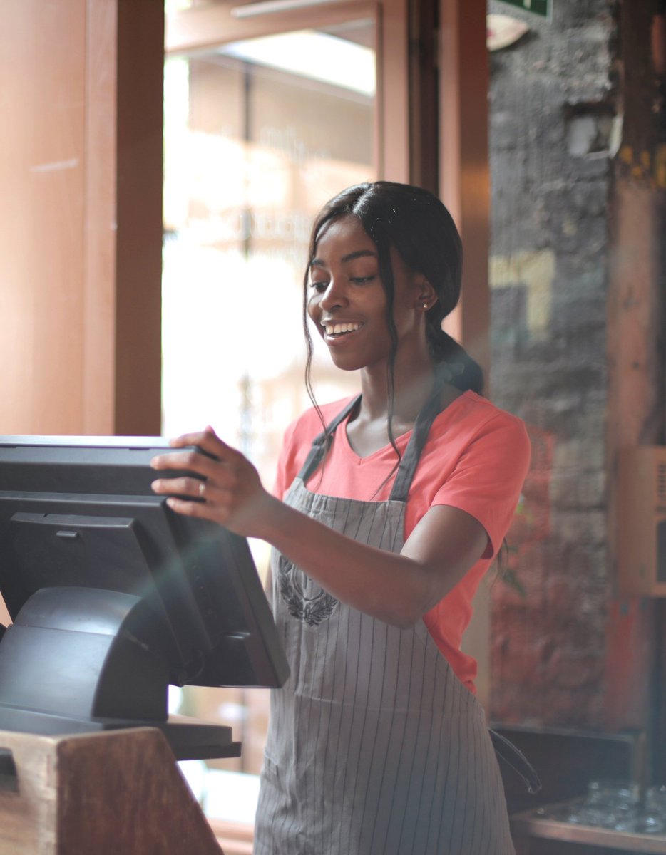 Ready to start your business in Canada? Here's a quick guide to help Black entrepreneurs navigate business registration! 📝💼 #BlackEntrepreneurs #CanadaBiz