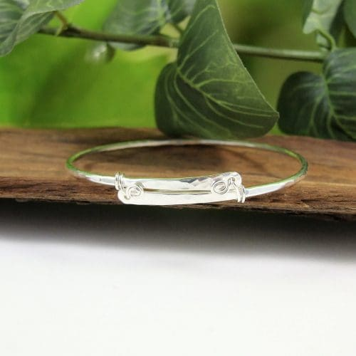 Delicate and unique Silver Bangle with Spiral Decoration by @MaxinePring thebritishcrafthouse.co.uk/product/silver… #tbchboosters #jewellery #silver #bangle