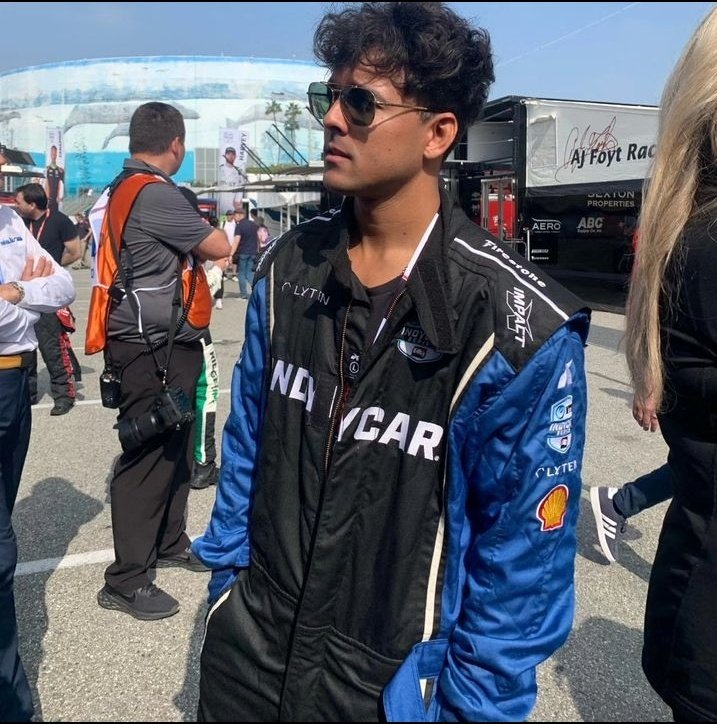 blksheepintern's tweet photo. my backup career is a race car driver . https://t.co/WMMIL4cWuF