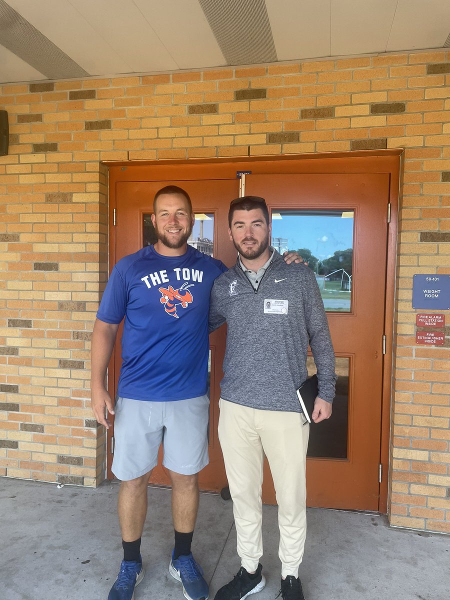 Thank you @CoachLenahan of @FORDHAMFOOTBALL for stopping by #TheTow and offering full scholarship! #TowWay ➡️ #TheBigApple doesn’t sound to bad!! 

#TowWay or #NoWay 🔸🐝🔹
#TowWay ➡️ #D1