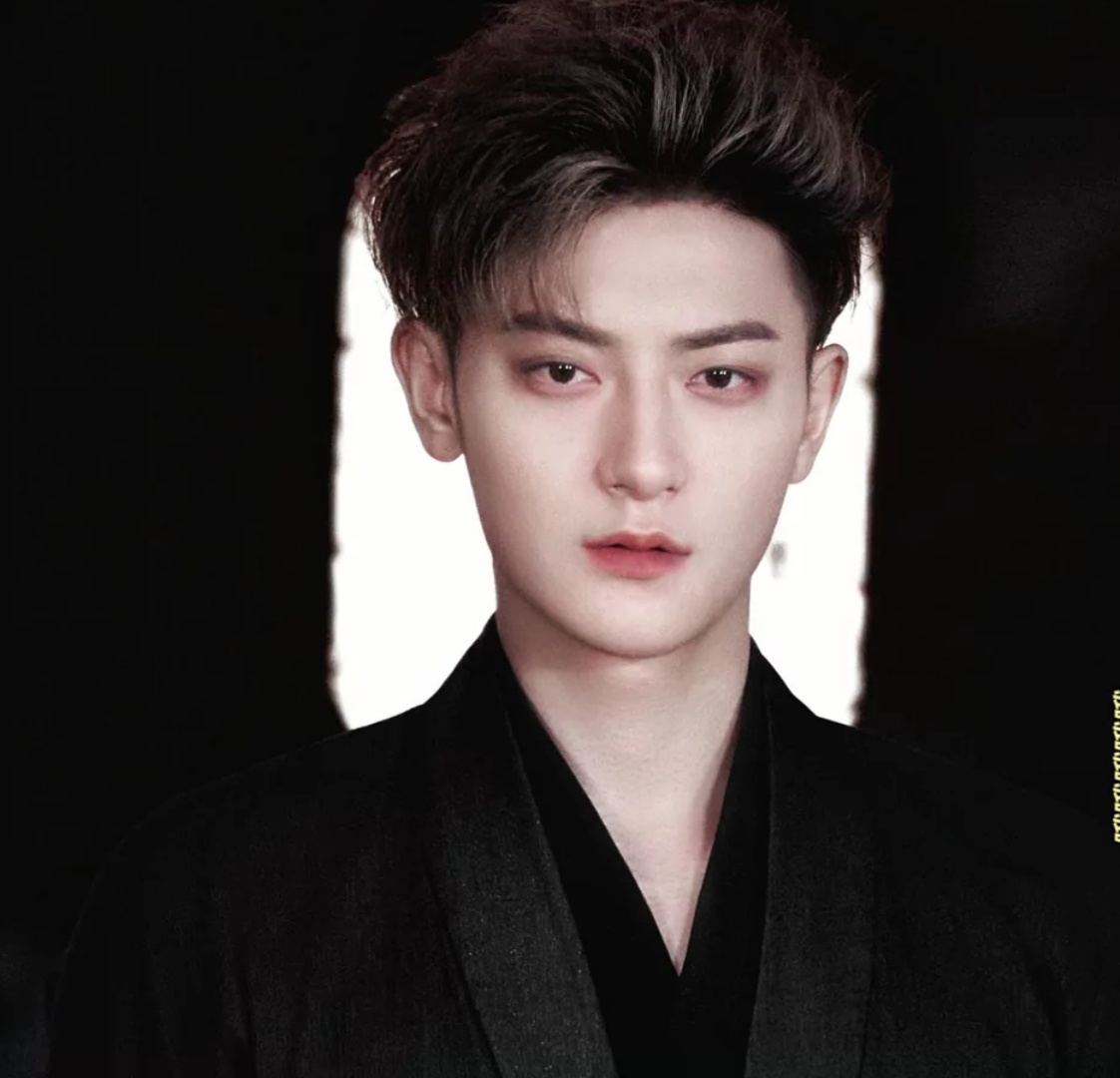 Happy Birthday to you, The YoungKingYoungBoss #HuangZitao.
Dont think to much. The real Hailangs always supports and believes in you. We will respect your choice. The first is to stay happy and healthy. Good luck, #ZTA