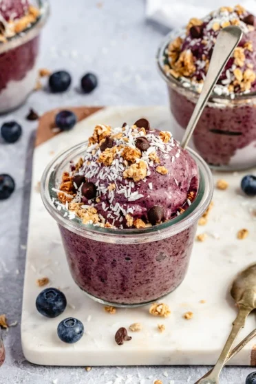2-Ingredient Blueberry Nice Cream