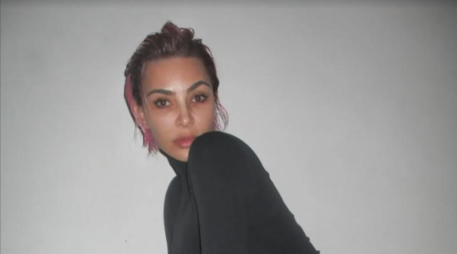 Pink-haired Kim Kardashian Gets Compared to Ye’s Wife Bianca Censori in Latest Look on IG ow.ly/ZnEU105rq9E #WeGotUs #SourceLove