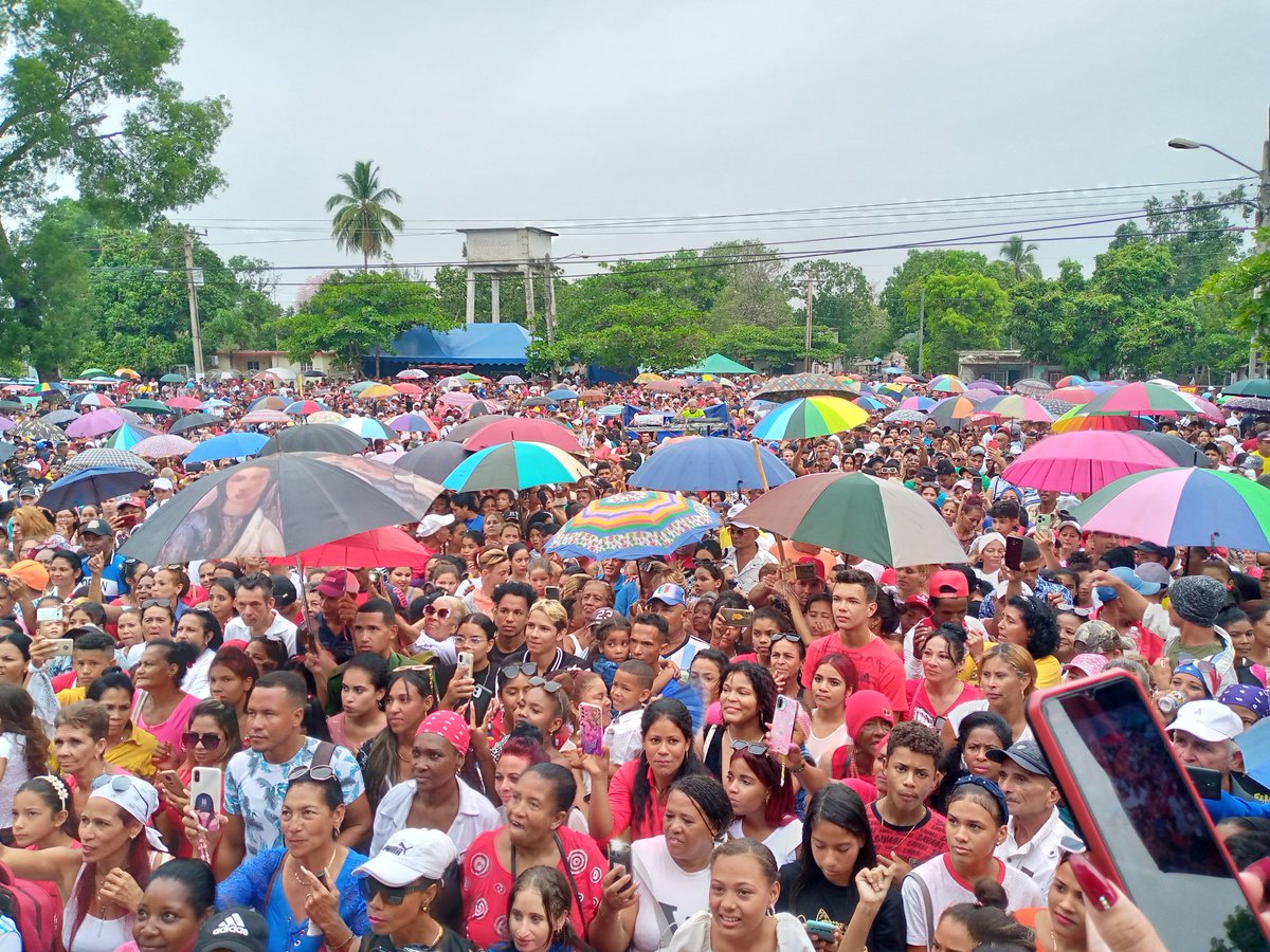 #Jobabo en #1roMayo. Por #Cuba, juntos creamos.