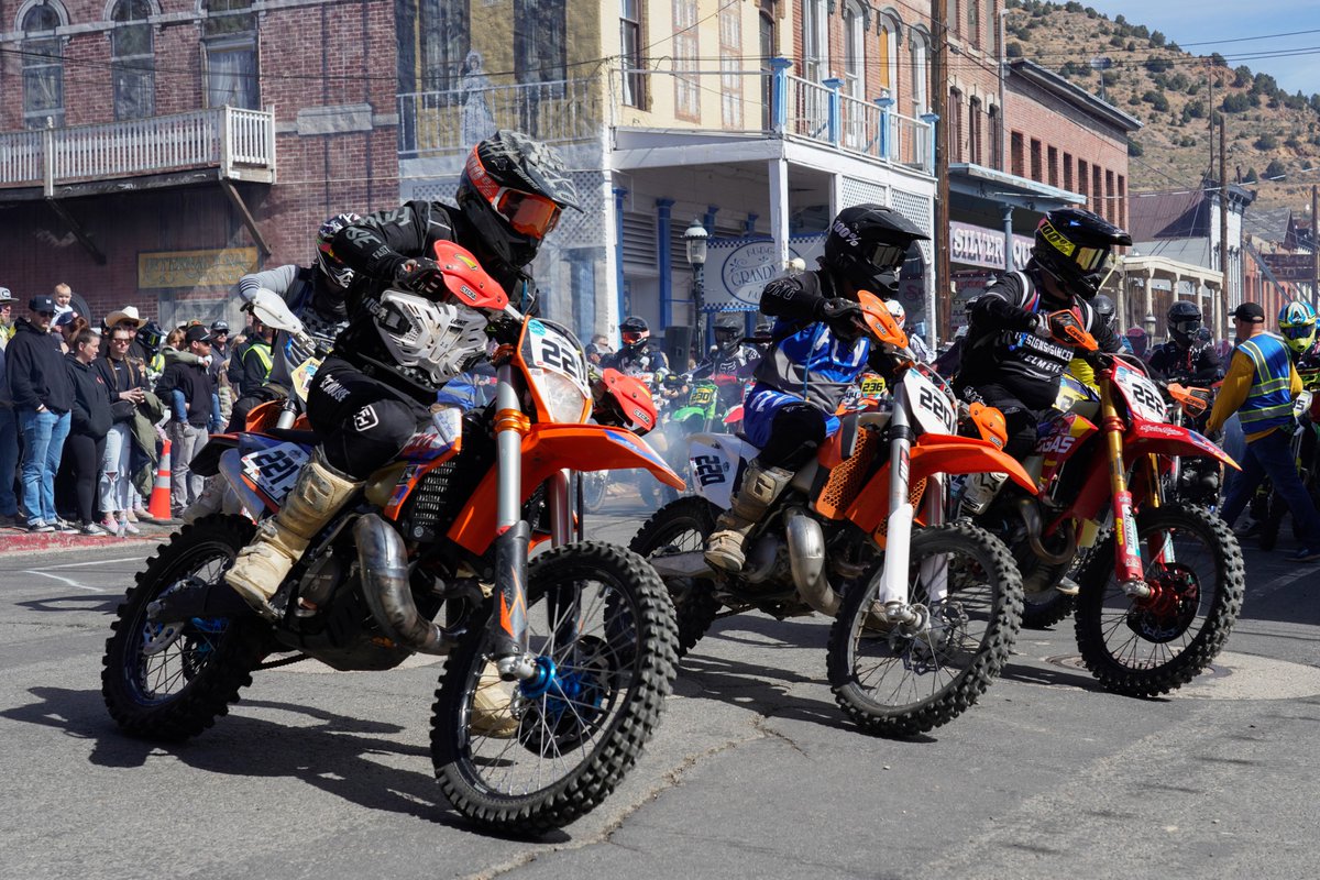 Scenes from the iconic start of the Virginia City Grand Prix in downtown Virginia City, NV on Saturday.

#racephotography
#Nevada