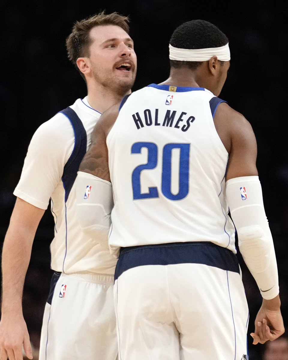 Mavs_FFL's tweet image. On January 26th, 2024 Luka Dončić and Richaun Holmes combined for 77 points. Luka scored 73, Holmes scored 4 🔥

#MFFL
