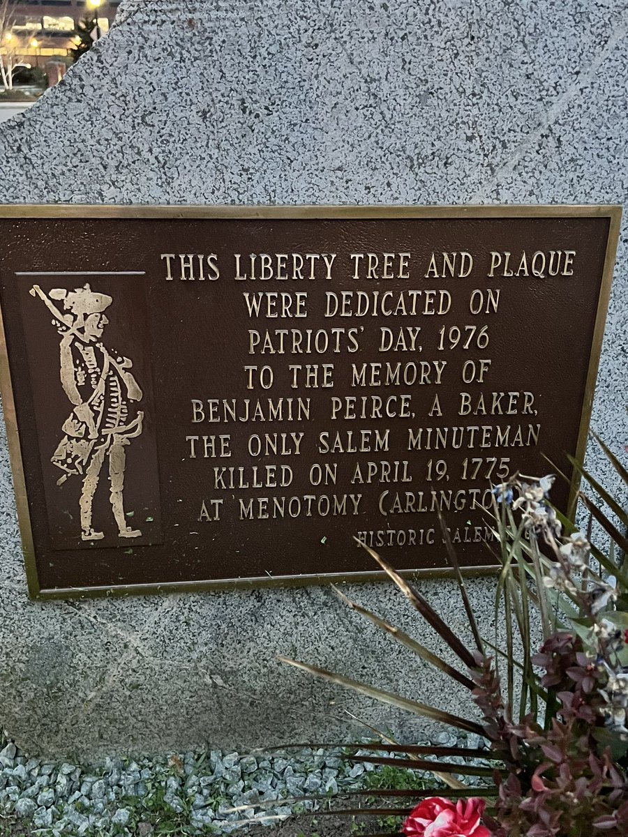 Very proud of Colin Bowker and his work around this veterans monument. Was walking around Salem last night & saw the monument in person. Fantastic job Colin!! 💪🏼🥰 #ProudTeacher #OurStudentsRock @_SalemHigh_ @CityofSalemMA