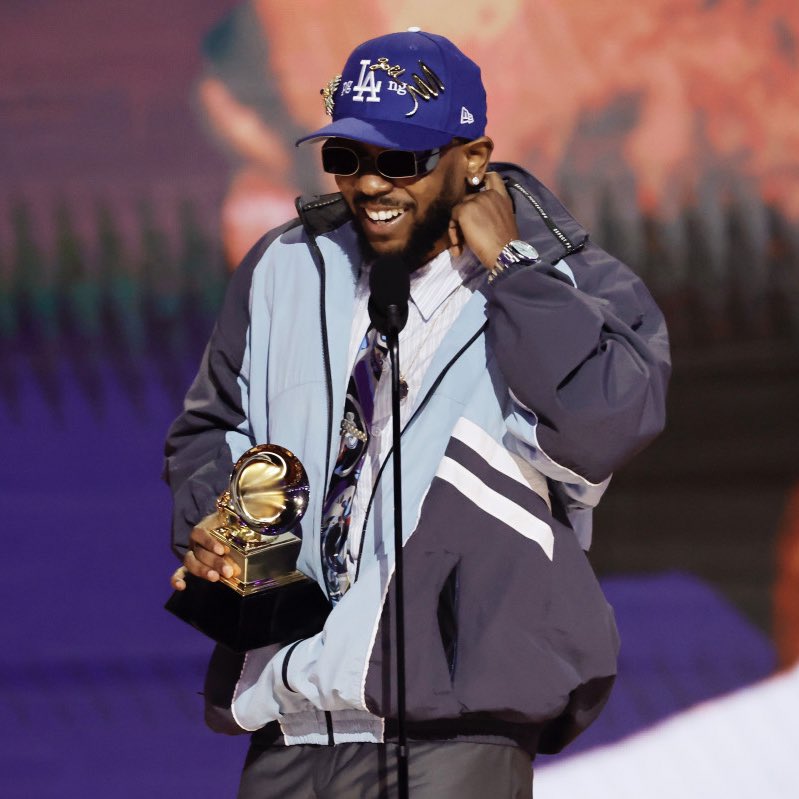 RapDaily's tweet photo. Kendrick Lamar's #euphoria has reached #1 on Apple Music (US). https://t.co/XOcMVlRG6G
