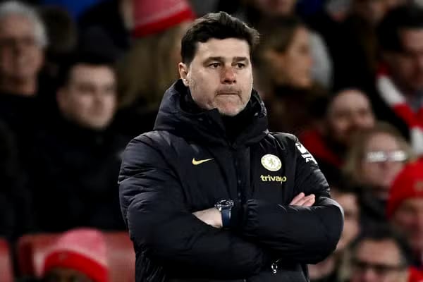 52 years old Chelsea boss Mauricio Pochettino expects yet another emotional night when his side takes on his former club Tottenham Hotspur in the Premier League on Thursday but said his focus remains on grabbingon all three points at Stamford Bridge

#SportsEco
#Africatotheworld