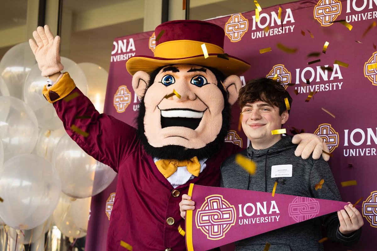 ionauniversity tweet picture