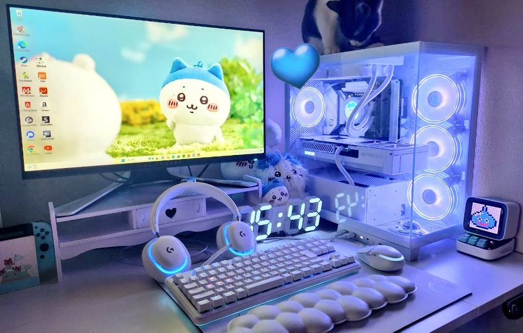 私のPC🥸🩵 ストームの新界様🙆🏻👌✨ つよつよpc🫠 これでもっとAPEX上手くなれればいいのに🥸🫷 @storm_btopc