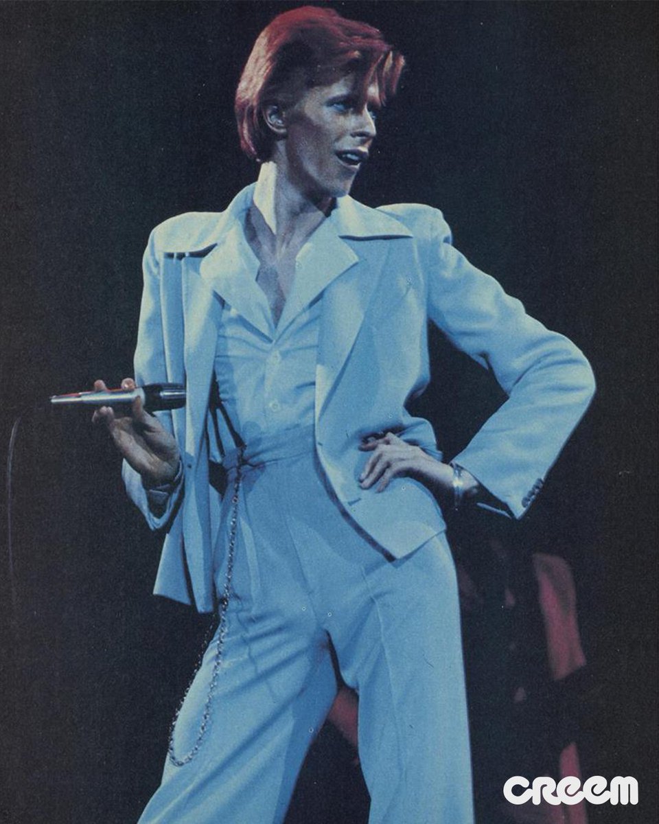 We don’t talk enough about Bowie’s extra long wallet chain. Discuss. From the Jan 1975 issue. Subscribers can read it and 230+ issues for free. Sign up at creem.com/subscribe 📷 by Neil Zlozower