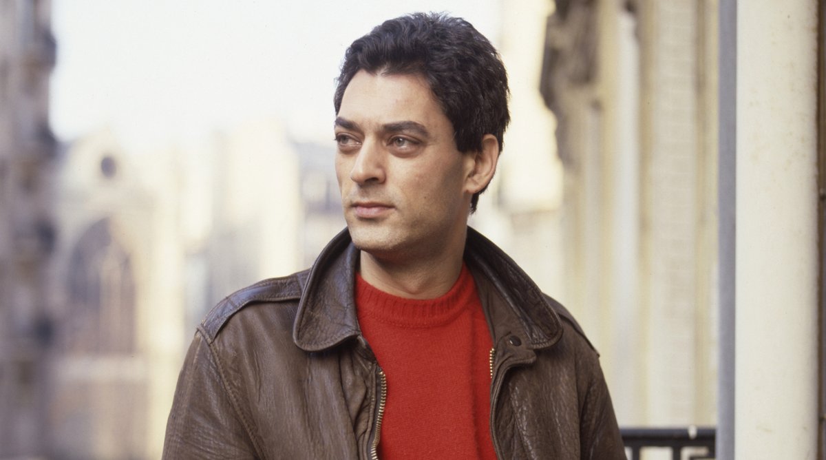 Paul Auster, the celebrated author known for his New York Trilogy of existentialist novels, has died at 77. Auster made his fiction debut in 1984. His most recent novel, BAUMGARTNER, was published in last November by @groveatlantic. ow.ly/PNHu50RtWCB
