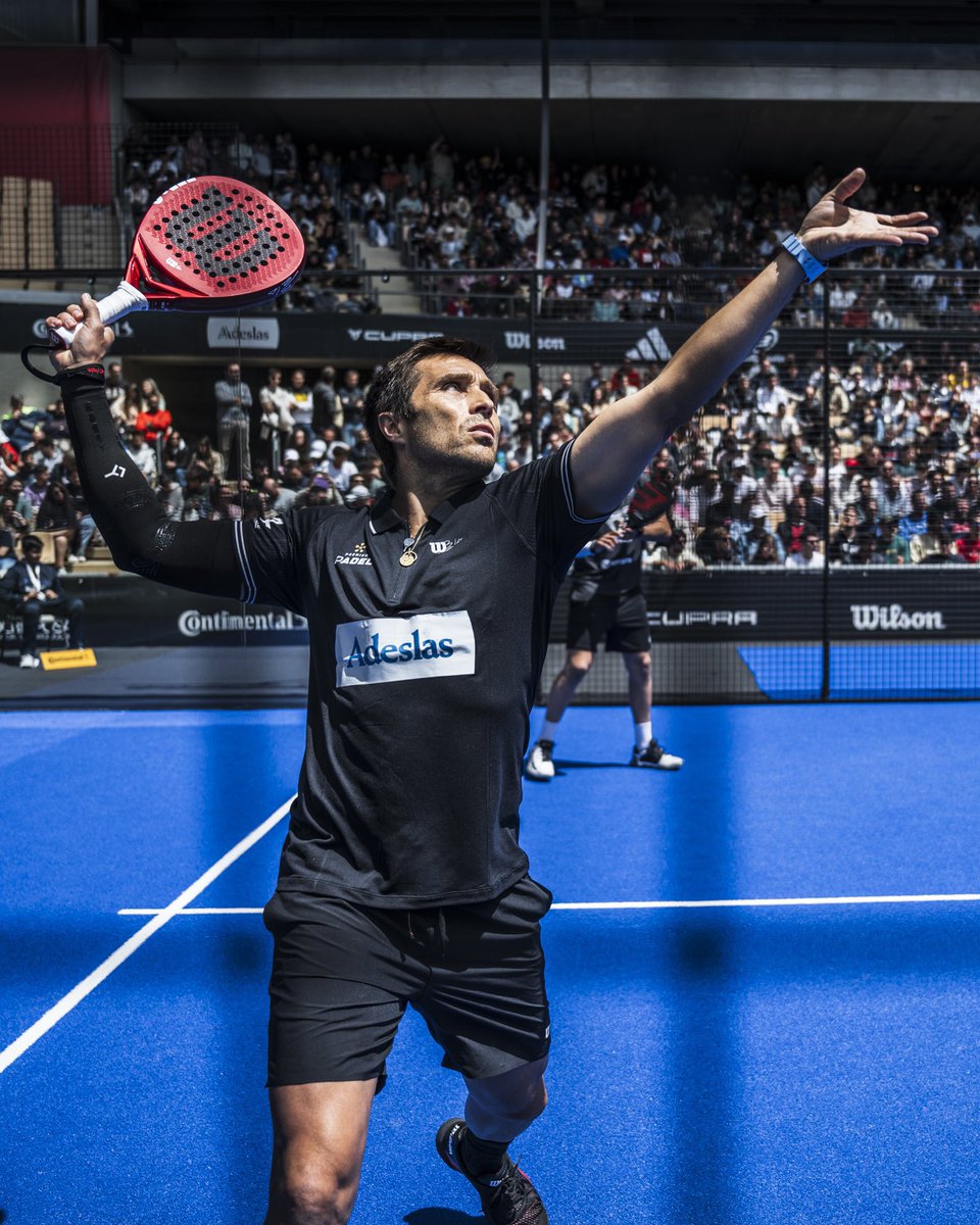 Jesús Mata (@jmata23) on Twitter photo Disfruten. El final se acerca. Disfruten. El final se acerca.