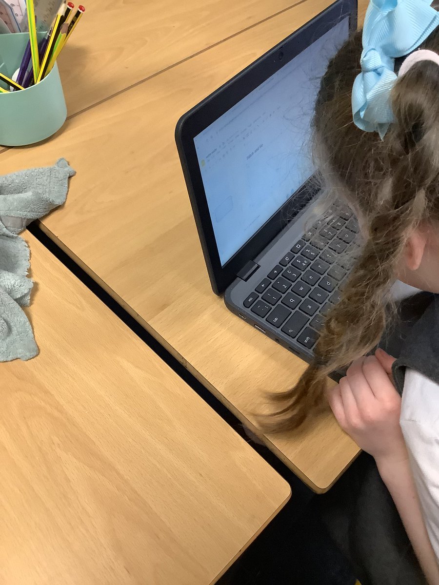 Harriers have loved learning how to use google classroom on the chromebooks this week #AGPAcomputing #AGPAyear2