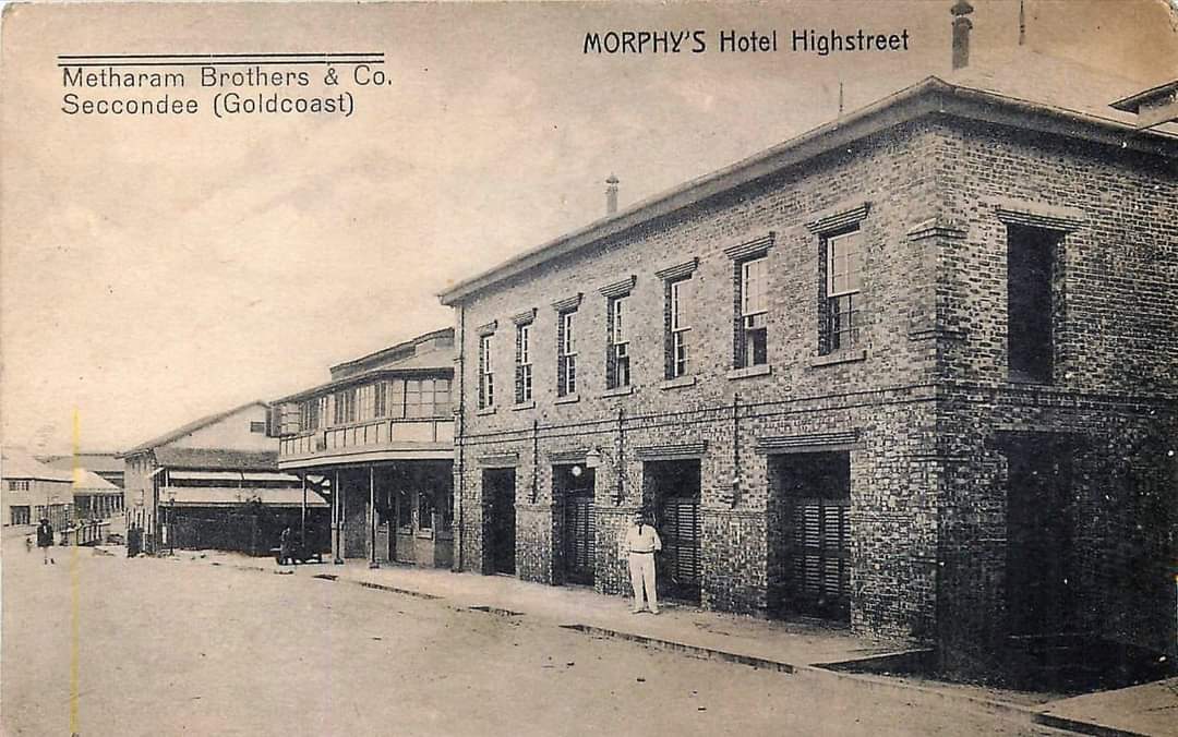 Fante Excellence 
//The Expert Builders

📸
Morphys Hotel in Sekondi was one of the first brick hotels built in Ghana by Fante tradesmen, dated around 1910.

The Western & Central regions in Ghana were one of the first to incorporate brick, limestone and