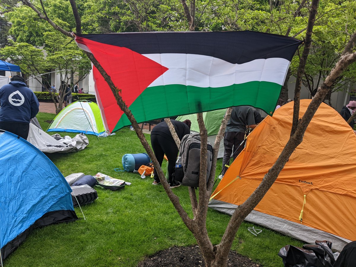 Tents are up at Rutgers-Newark encampment! From the river to the sea, and on to New Jersey, Palestine will be free!