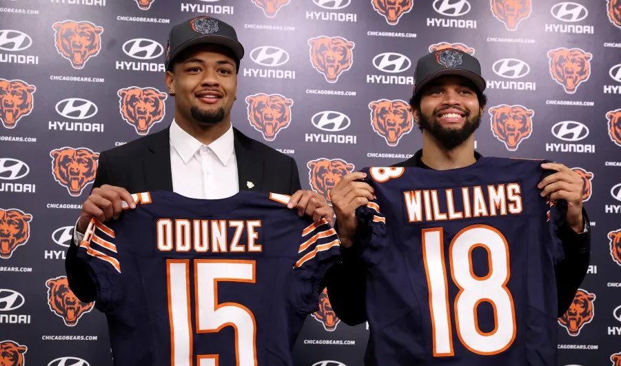 In ESPNs ranking of the 100 best draft picks in which they factored in value scheme fit, need, assets gained or lost the Bears had the number 1 AND 2 best picks.

1. Rome Odunze
2. Caleb Williams
#Bears #DaBears #ChicagoBears