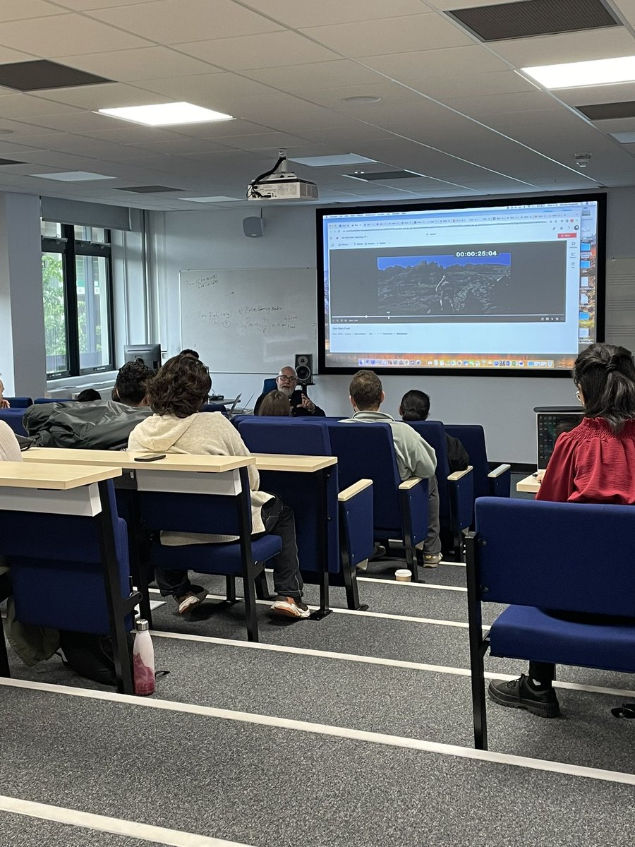 Acclaimed Film Composer and London College of Music Alumnus @mattdunkleymuso has come to our Ealing campus to run a workshop with our Composition students 🎶 #music #university #composition