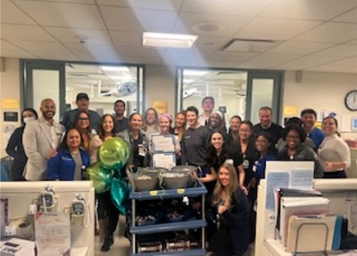 Congratulations Glen Cove ED for receiving the Patient Experience Award! Keep up the excellent work in providing exceptional care to our patients!

#EmergencyMedicine #NorthwellLife #Northwell