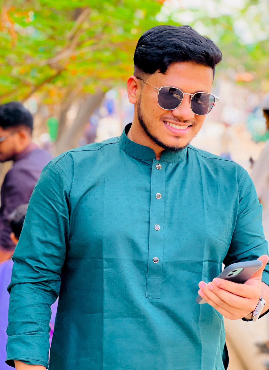 Roni_Ebrahim's tweet photo. Eid 2024 💥 https://t.co/tMlRdeKmDc