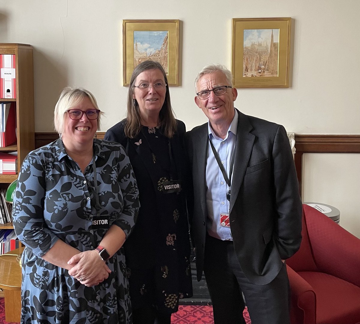 Good chat with ⁦@LordStorey⁩ ,Lib Dem,on National Content Standard for RE, recruitment of RE teachers & SKE & the OFSTED RE subject report. As an ex head he understood & will continue to work with us on this. ⁦@RECouncil⁩ ⁦⁦@fionajmoss⁩ ⁦@DeborahWeston⁩